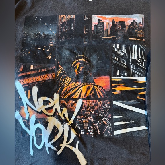 Fashion Nova New York Matching Set - Picture 2 of 4